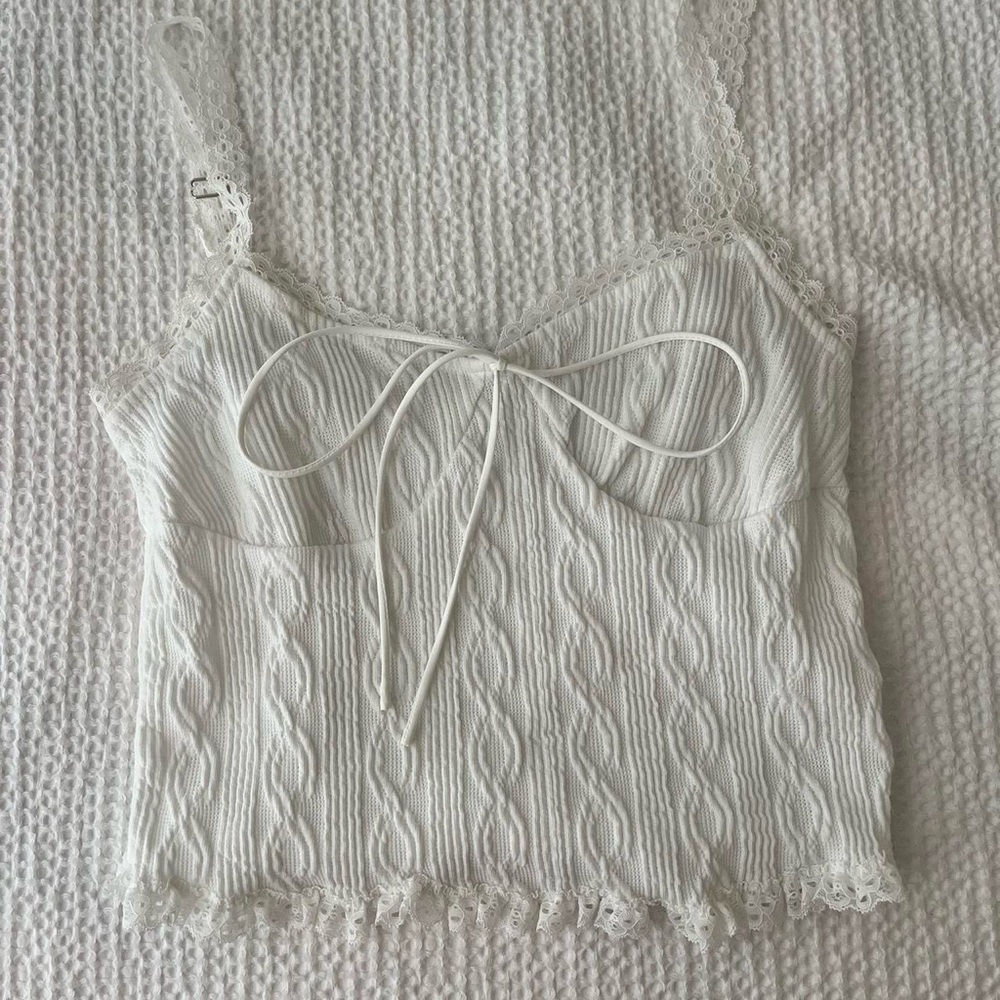 Elegant White Lace Trimmed Women's Top